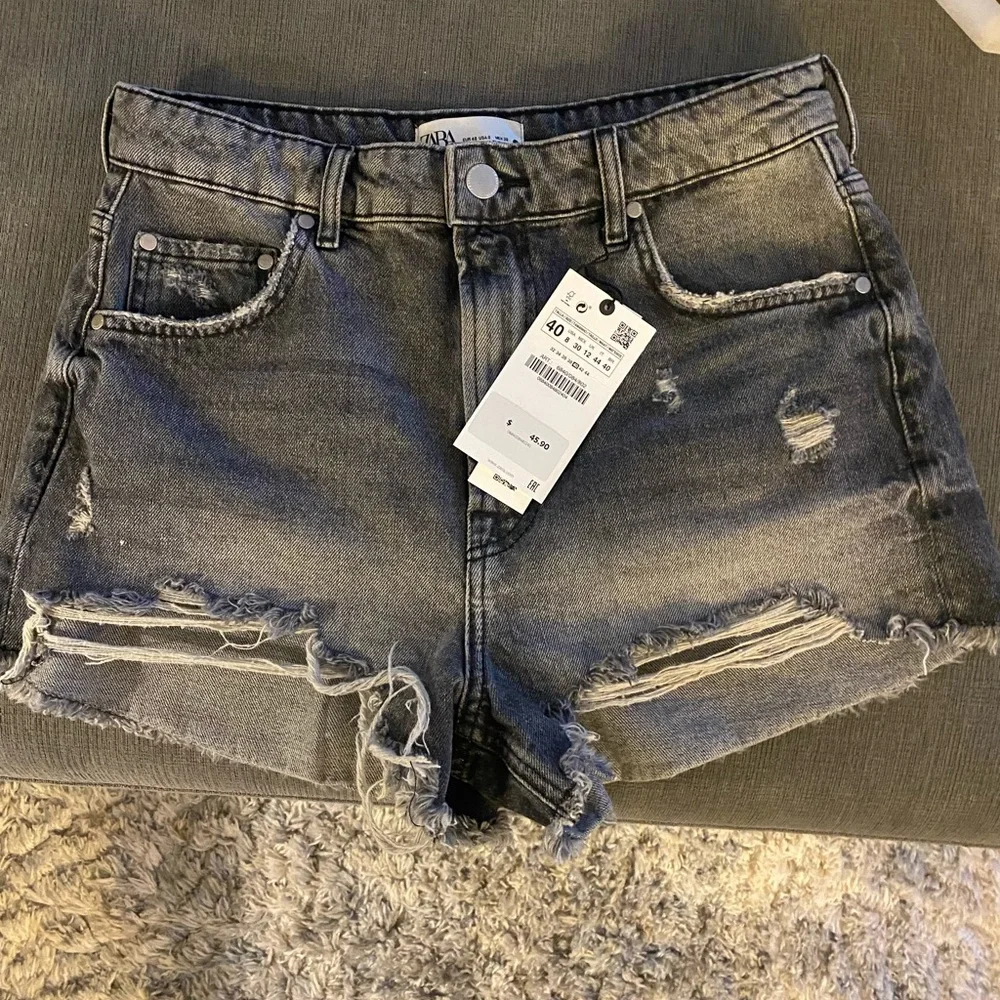 Zara denim shorts NWT - Picture 1 of 6